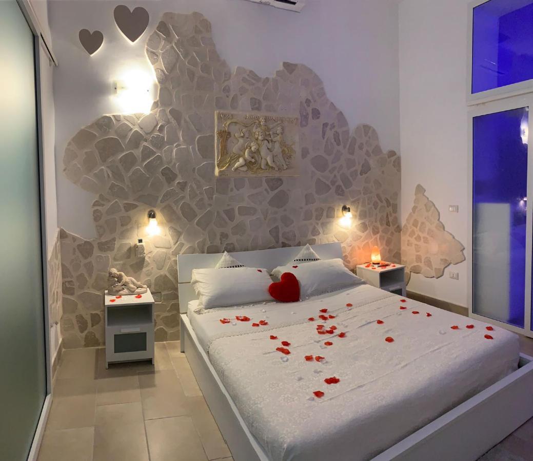 V&M Suite Con Jacuzzi Ostuni Dış mekan fotoğraf