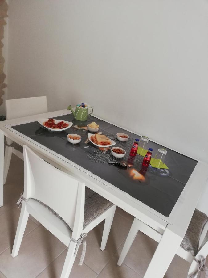 V&M Suite Con Jacuzzi Ostuni Dış mekan fotoğraf