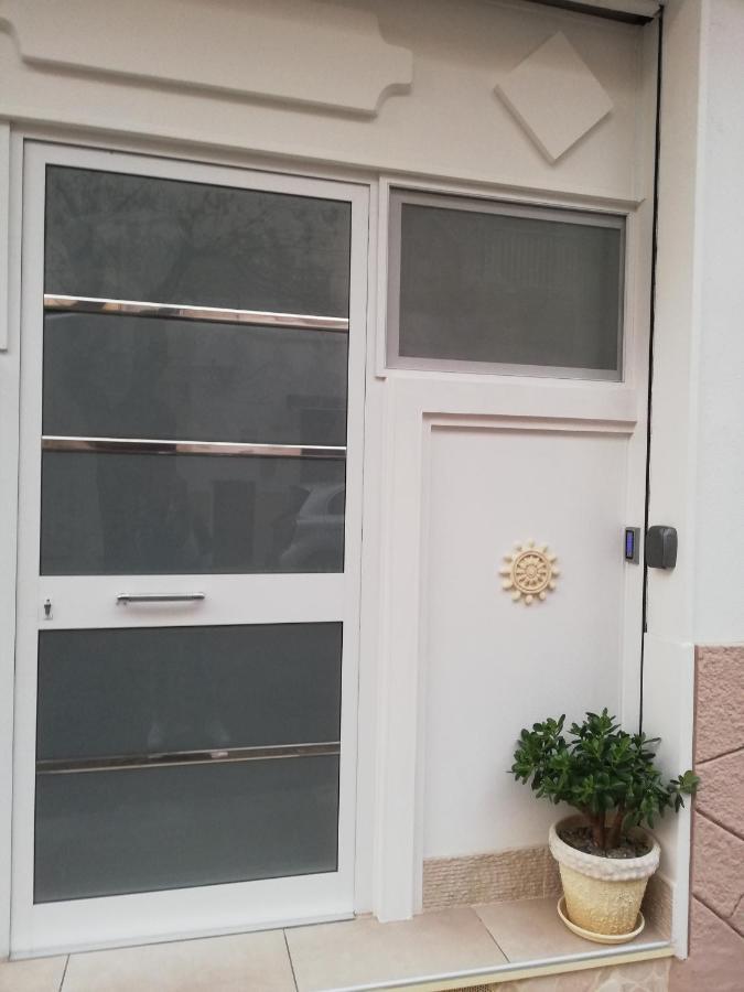 V&M Suite Con Jacuzzi Ostuni Dış mekan fotoğraf