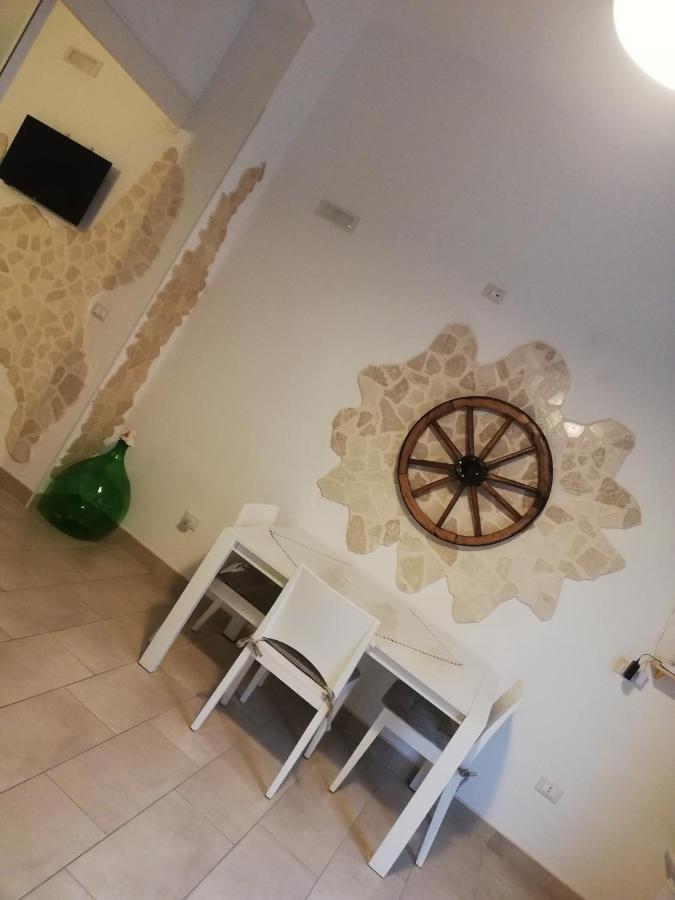 V&M Suite Con Jacuzzi Ostuni Dış mekan fotoğraf